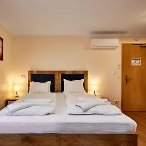 Isha Hotel Fráncfort del Meno