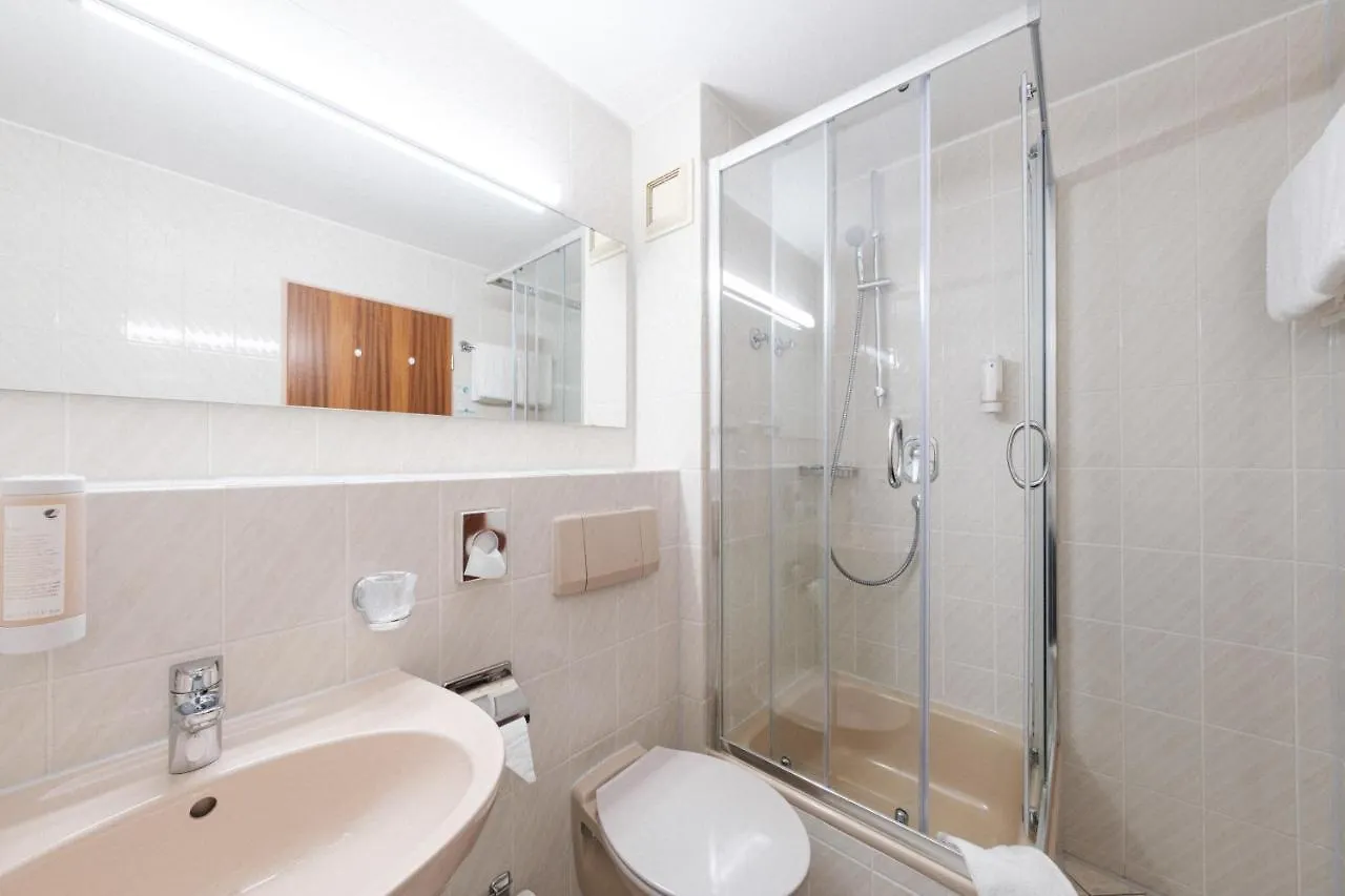 Hotel Flora Moehringen شتوتغارت