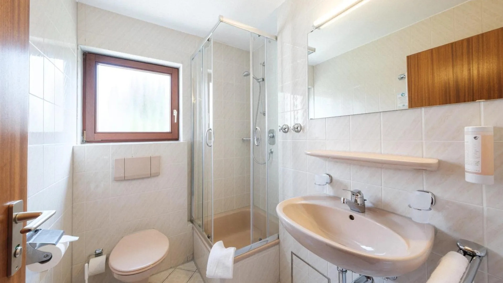 ***  Hotel Flora Möhringen Stuttgart Deutschland